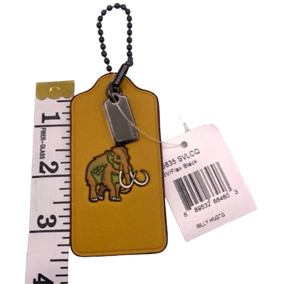 NWT COACH Wolly Mammoth Hangtag in Glove-tanned Leather - Picture 3 of 4